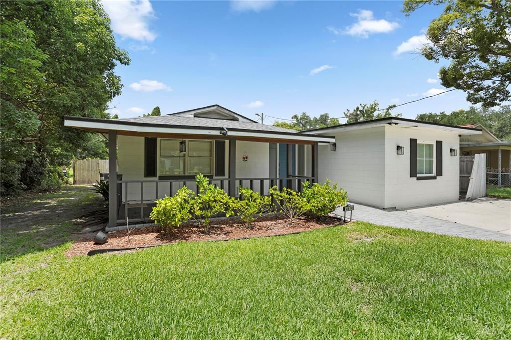 En Venta: $355,000 (3 camas, 2 baños, 1435 Pies cuadrados)