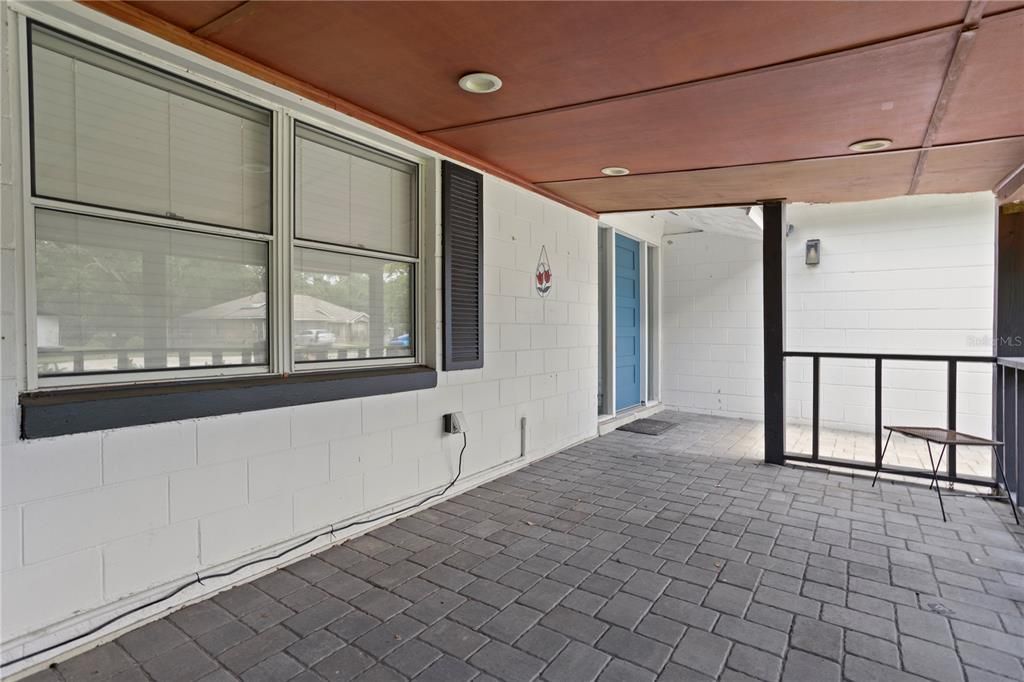 En Venta: $355,000 (3 camas, 2 baños, 1435 Pies cuadrados)