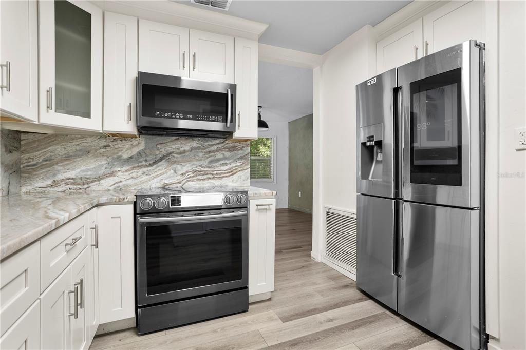 En Venta: $355,000 (3 camas, 2 baños, 1435 Pies cuadrados)