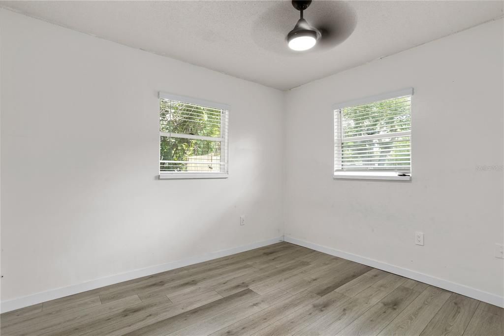 En Venta: $355,000 (3 camas, 2 baños, 1435 Pies cuadrados)