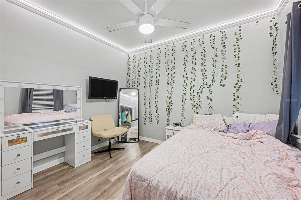 En Venta: $360,000 (3 camas, 2 baños, 1808 Pies cuadrados)