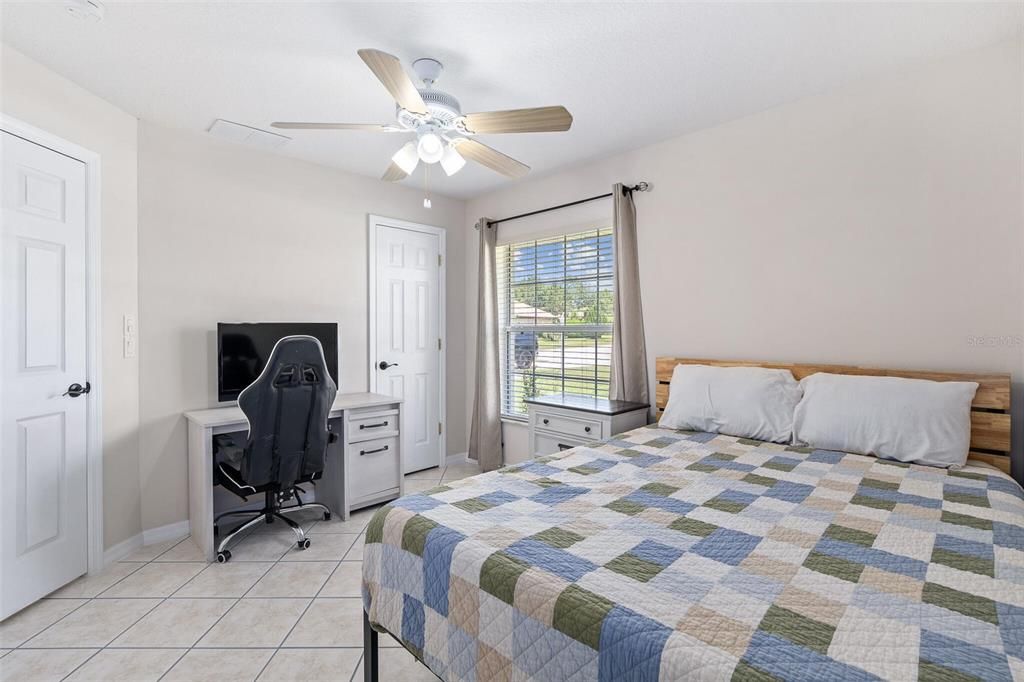 For Sale: $344,900 (3 beds, 2 baths, 1617 Square Feet)