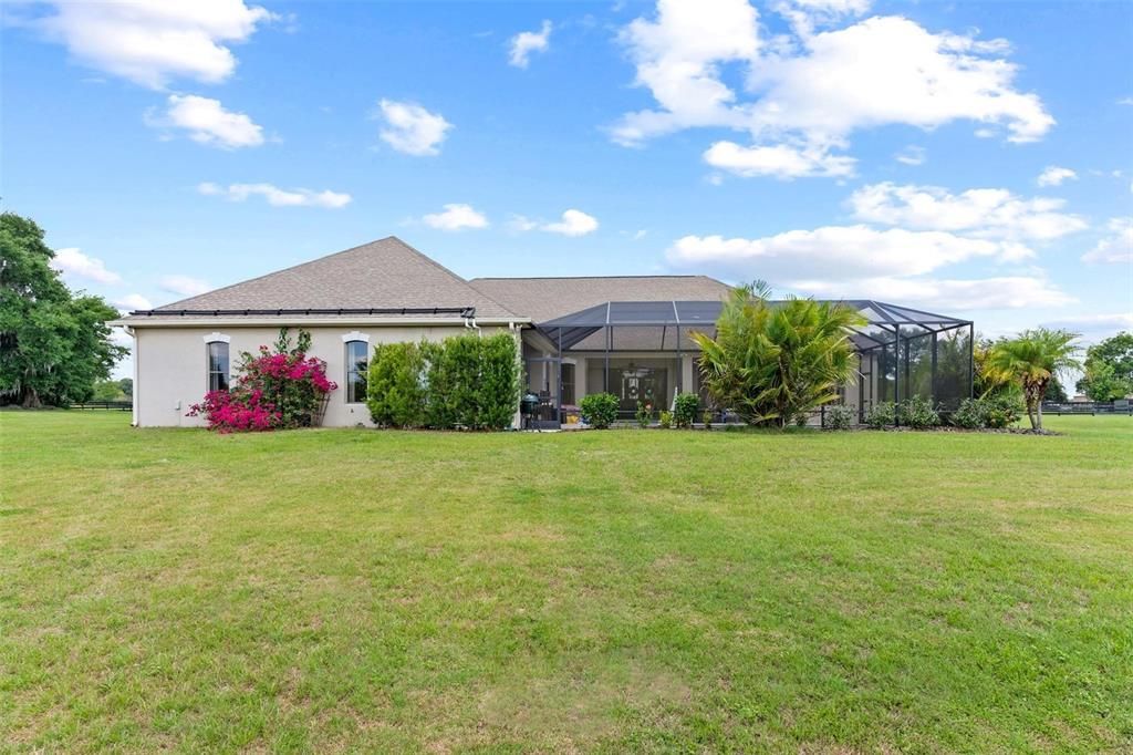 For Sale: $1,150,000 (4 beds, 4 baths, 4389 Square Feet)