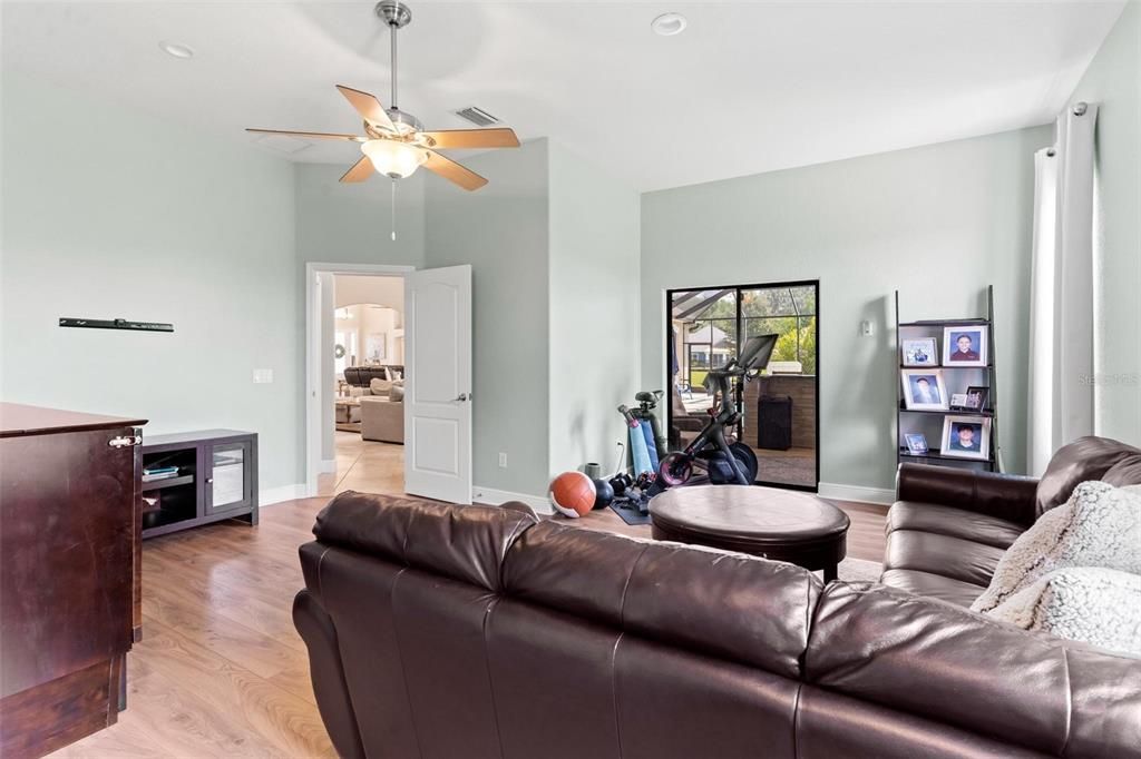 For Sale: $1,150,000 (4 beds, 4 baths, 4389 Square Feet)