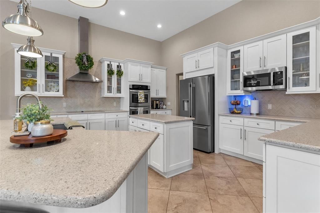 For Sale: $1,150,000 (4 beds, 4 baths, 4389 Square Feet)