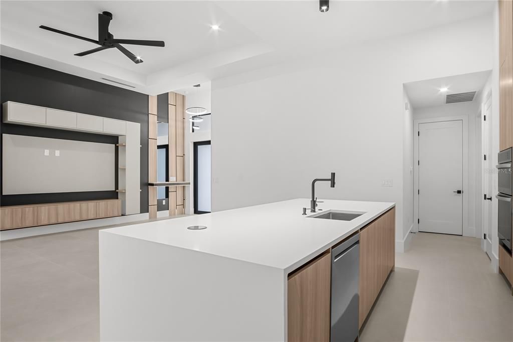 For Sale: $749,900 (4 beds, 3 baths, 2002 Square Feet)