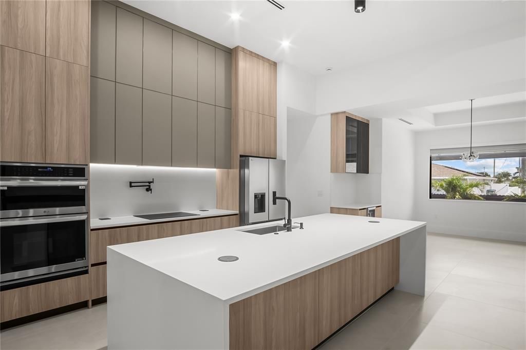 For Sale: $749,900 (4 beds, 3 baths, 2002 Square Feet)