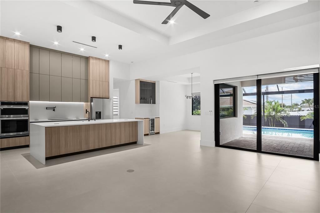 For Sale: $749,900 (4 beds, 3 baths, 2002 Square Feet)