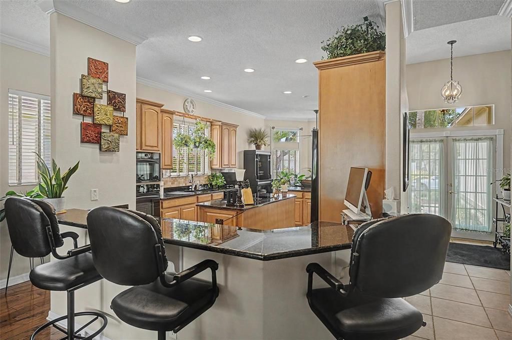 For Sale: $469,000 (3 beds, 2 baths, 1648 Square Feet)