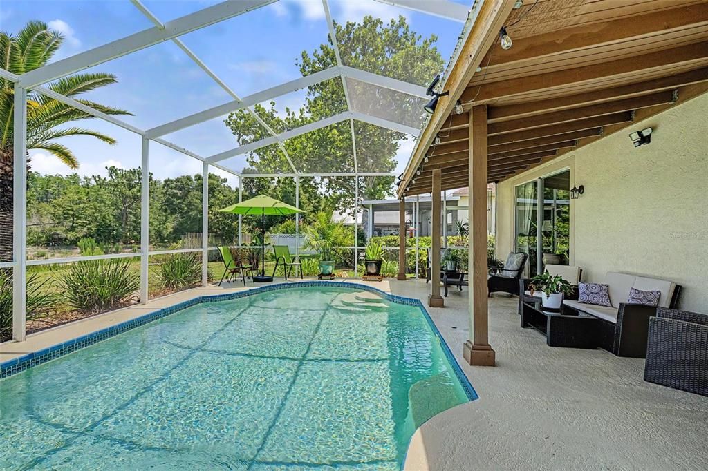 For Sale: $469,000 (3 beds, 2 baths, 1648 Square Feet)