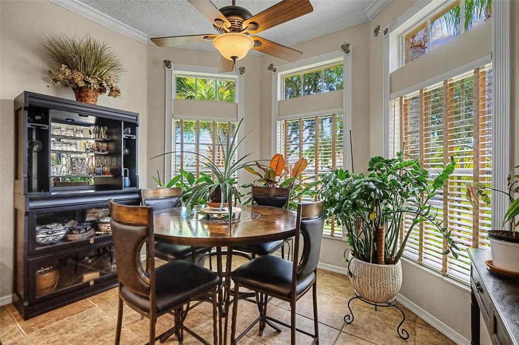 For Sale: $469,000 (3 beds, 2 baths, 1648 Square Feet)