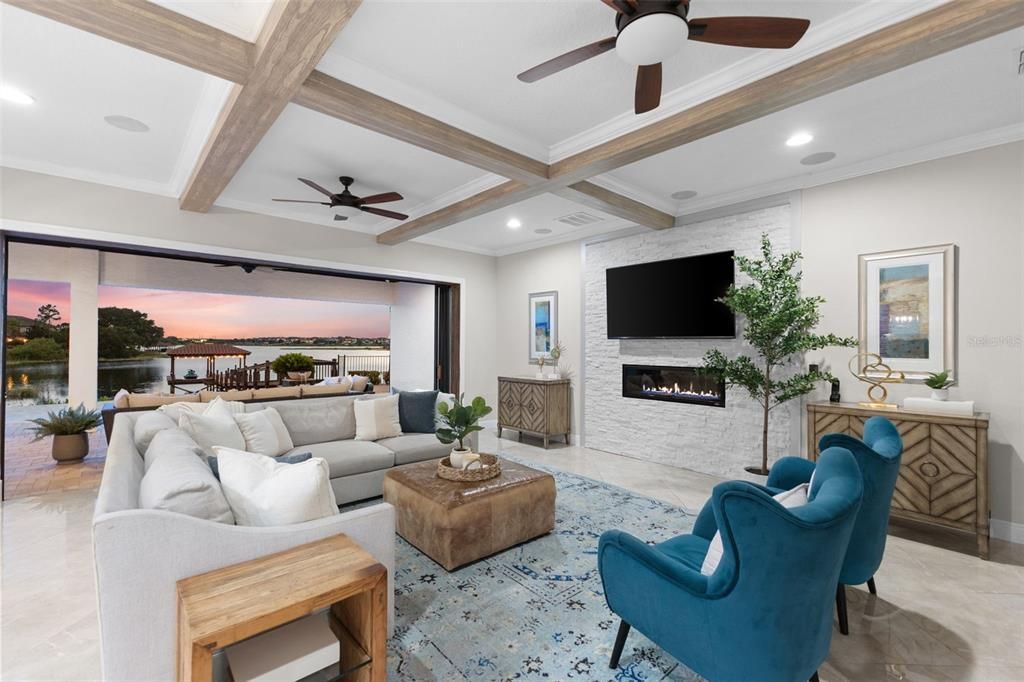 For Sale: $2,350,000 (6 beds, 4 baths, 4978 Square Feet)