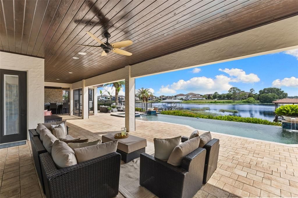 For Sale: $2,350,000 (6 beds, 4 baths, 4978 Square Feet)