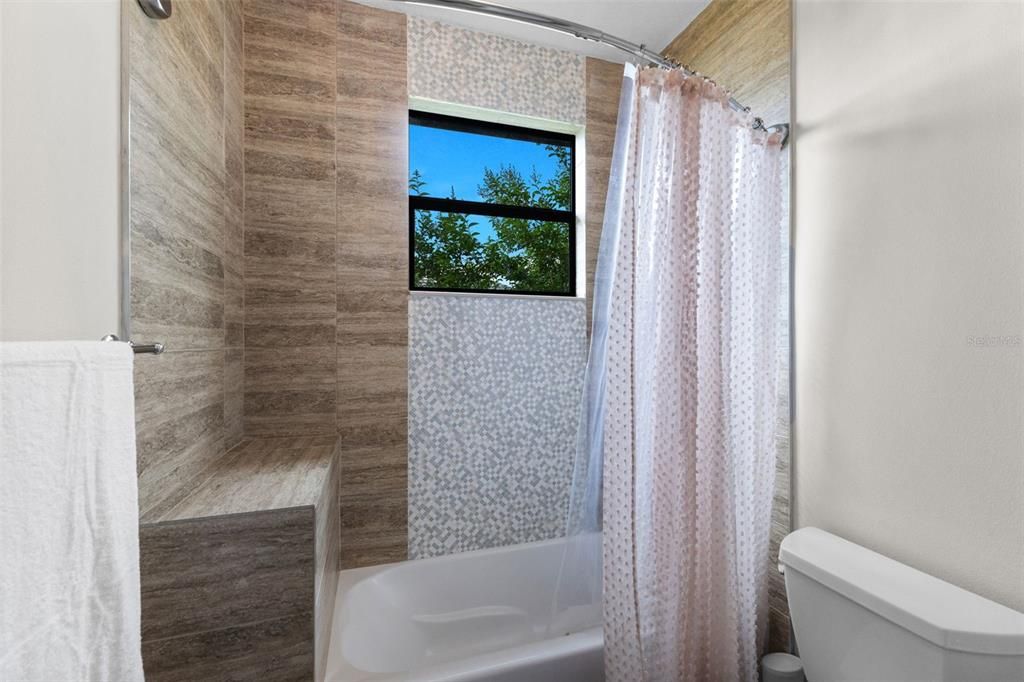 For Sale: $2,350,000 (6 beds, 4 baths, 4978 Square Feet)