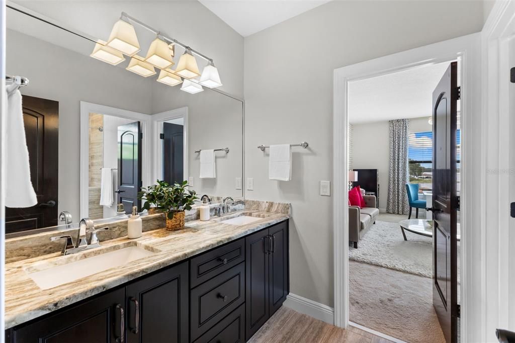For Sale: $2,350,000 (6 beds, 4 baths, 4978 Square Feet)