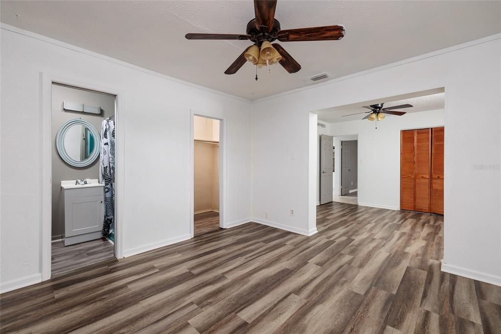 En Venta: $429,900 (3 camas, 2 baños, 1234 Pies cuadrados)