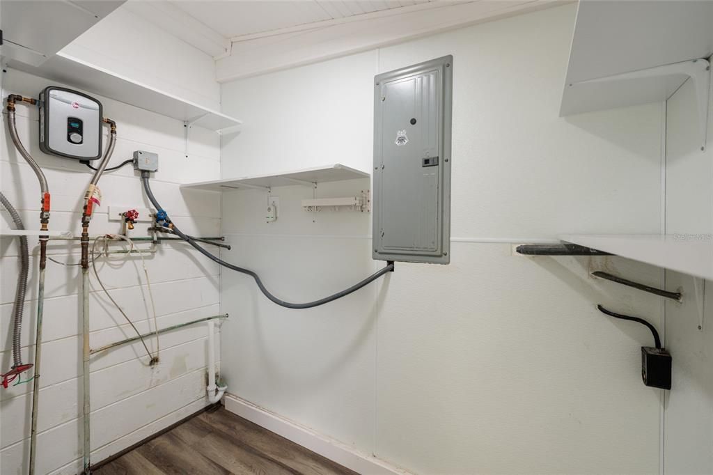 En Venta: $429,900 (3 camas, 2 baños, 1234 Pies cuadrados)
