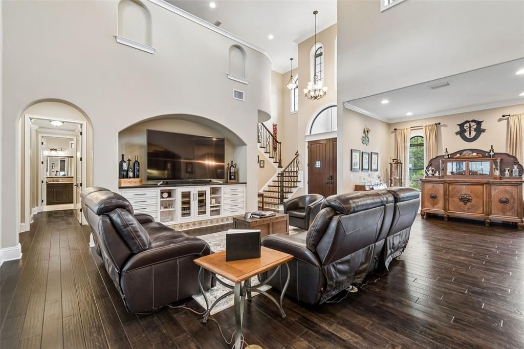 For Sale: $1,800,000 (4 beds, 3 baths, 3705 Square Feet)
