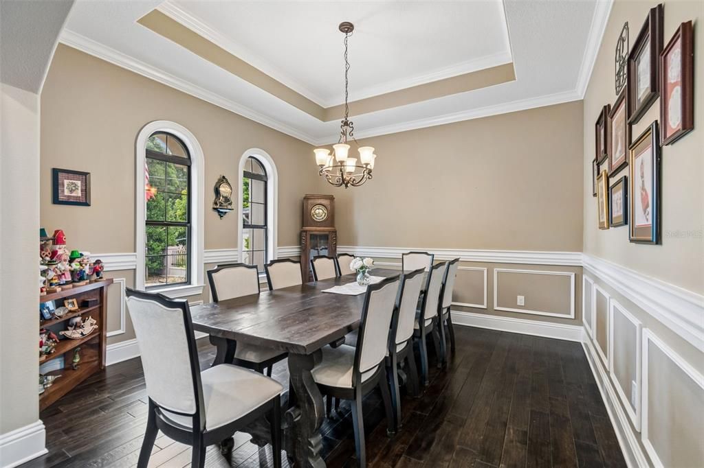 For Sale: $1,800,000 (4 beds, 3 baths, 3705 Square Feet)