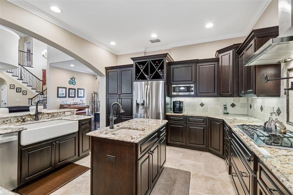 For Sale: $1,800,000 (4 beds, 3 baths, 3705 Square Feet)