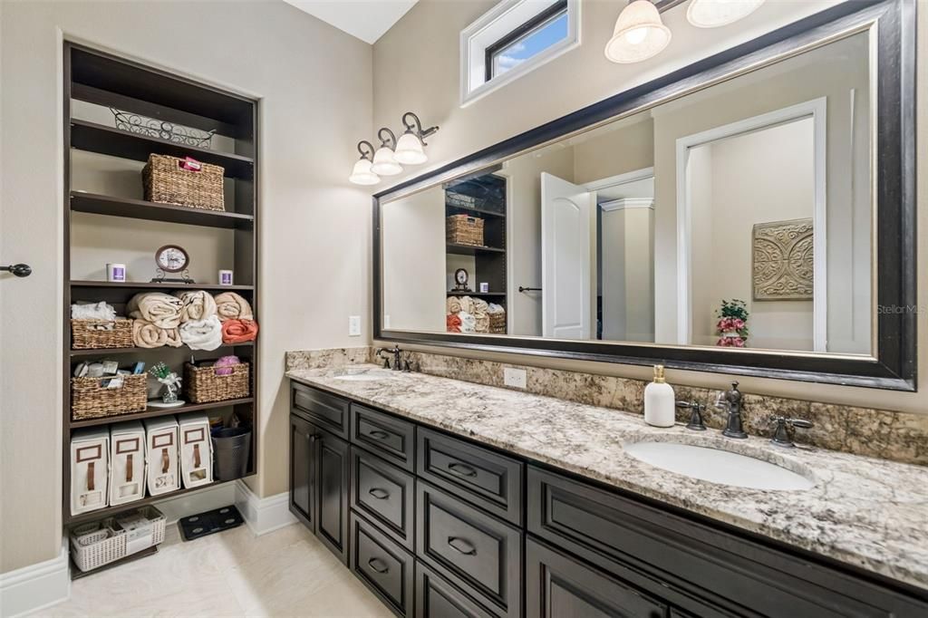 For Sale: $1,800,000 (4 beds, 3 baths, 3705 Square Feet)