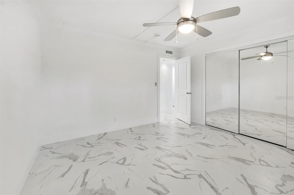 For Sale: $699,000 (2 beds, 2 baths, 1433 Square Feet)