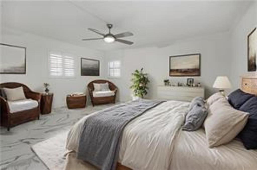 For Sale: $699,000 (2 beds, 2 baths, 1433 Square Feet)