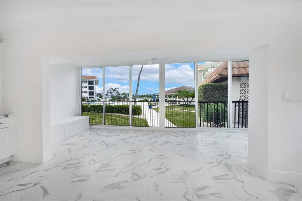 For Sale: $699,000 (2 beds, 2 baths, 1433 Square Feet)