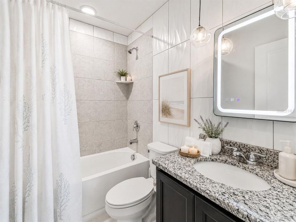 : $379,999 (3 спален, 2 ванн, 1776 Квадратных фут)