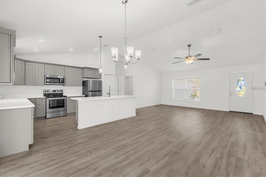 В аренду: $1,800 (3 спален, 2 ванн, 1552 Квадратных фут)