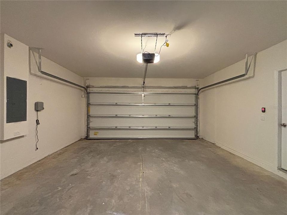 For Rent: $1,750 (3 beds, 2 baths, 1504 Square Feet)
