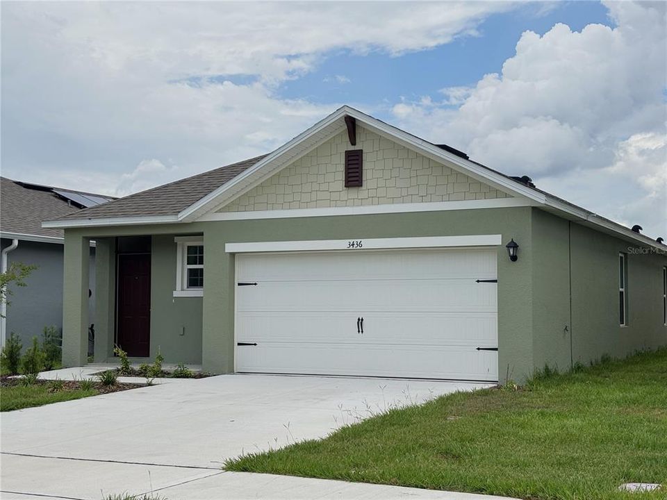 For Rent: $1,750 (3 beds, 2 baths, 1504 Square Feet)
