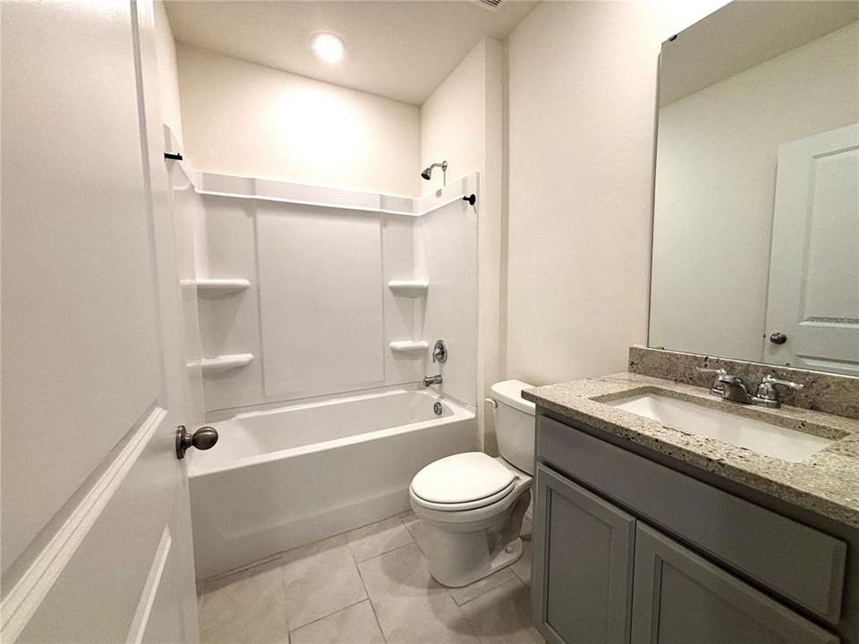For Rent: $1,750 (3 beds, 2 baths, 1504 Square Feet)