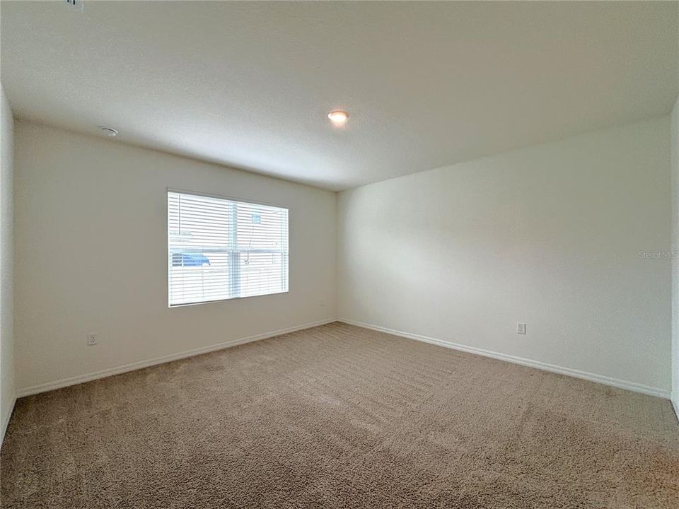 For Rent: $1,750 (3 beds, 2 baths, 1504 Square Feet)