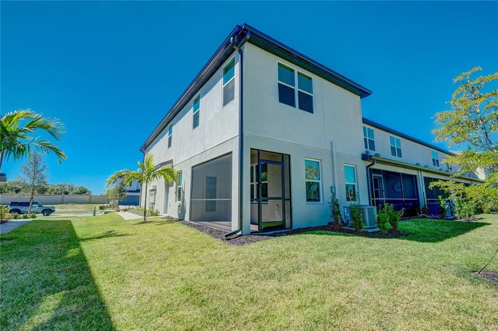 For Rent: $2,500 (3 beds, 2 baths, 1836 Square Feet)