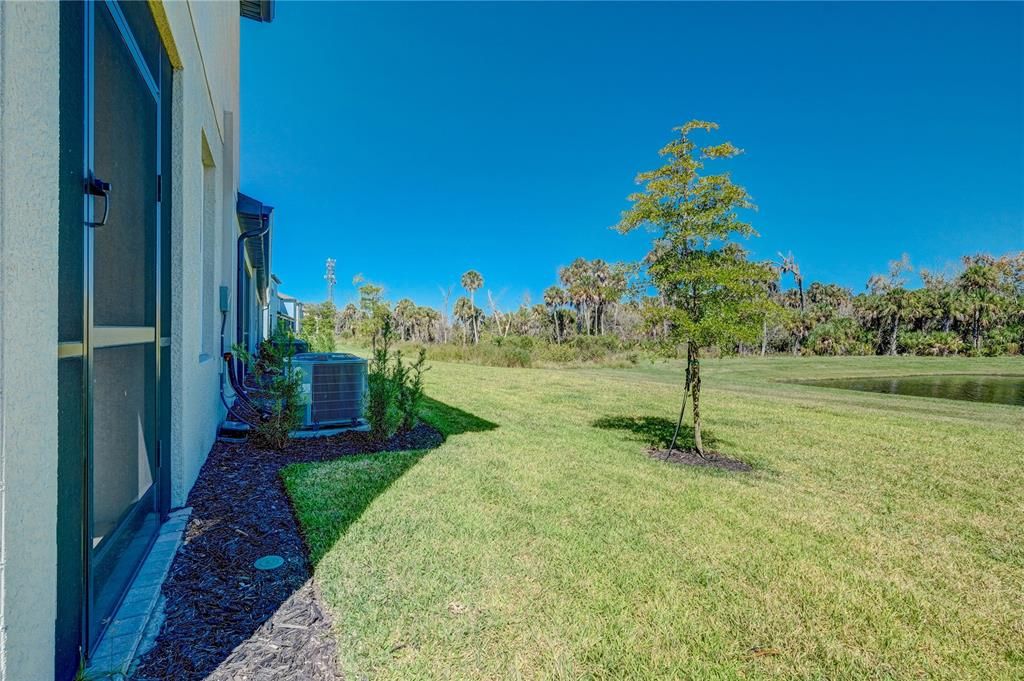 For Rent: $2,500 (3 beds, 2 baths, 1836 Square Feet)