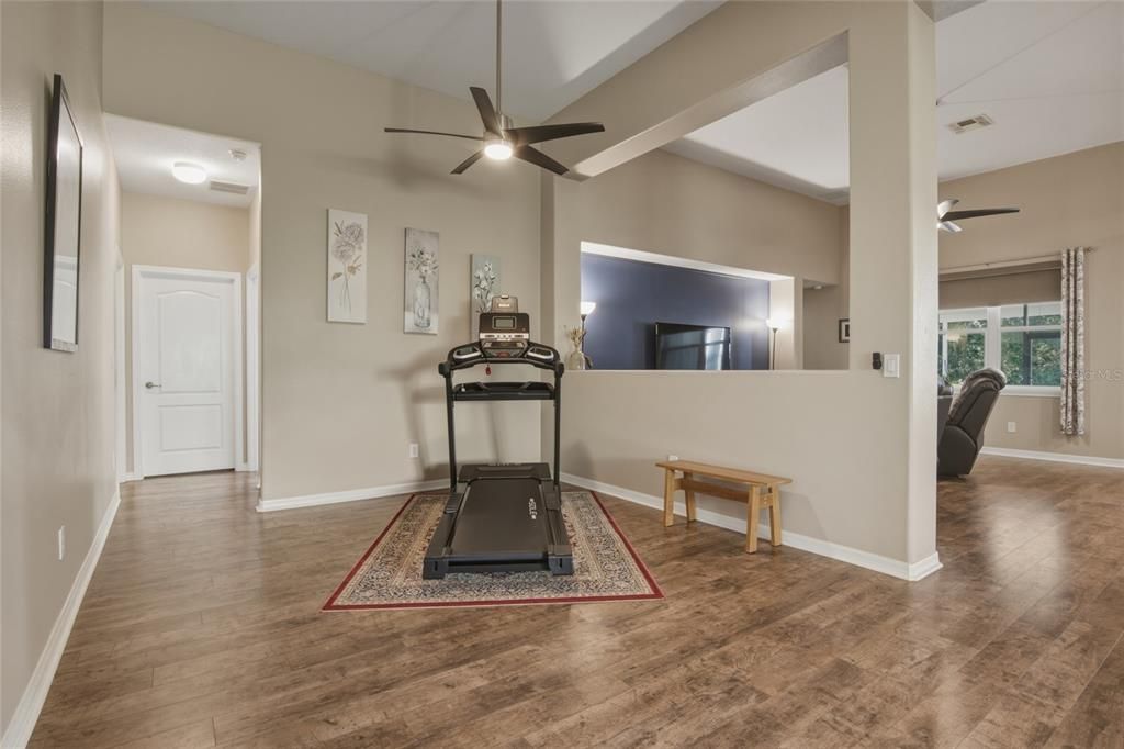 For Sale: $550,000 (4 beds, 3 baths, 2429 Square Feet)