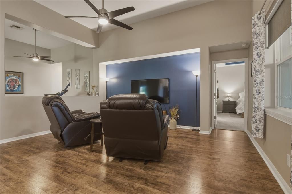 For Sale: $550,000 (4 beds, 3 baths, 2429 Square Feet)