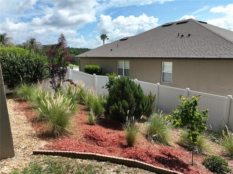 For Sale: $550,000 (4 beds, 3 baths, 2429 Square Feet)