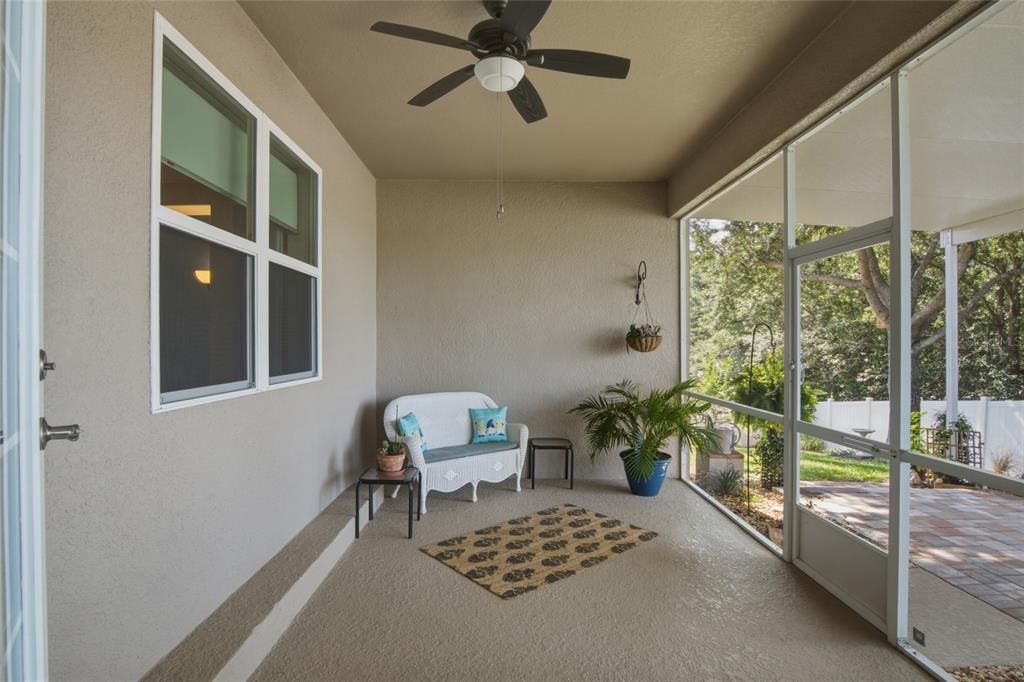 For Sale: $550,000 (4 beds, 3 baths, 2429 Square Feet)