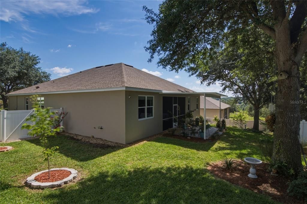 For Sale: $550,000 (4 beds, 3 baths, 2429 Square Feet)