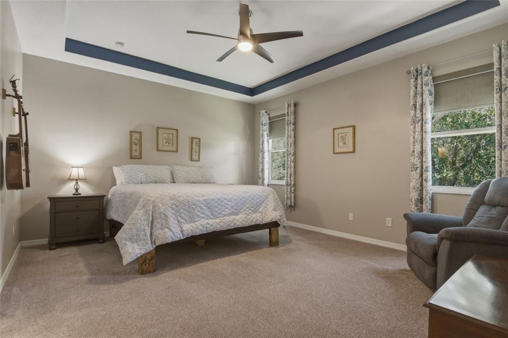 For Sale: $550,000 (4 beds, 3 baths, 2429 Square Feet)