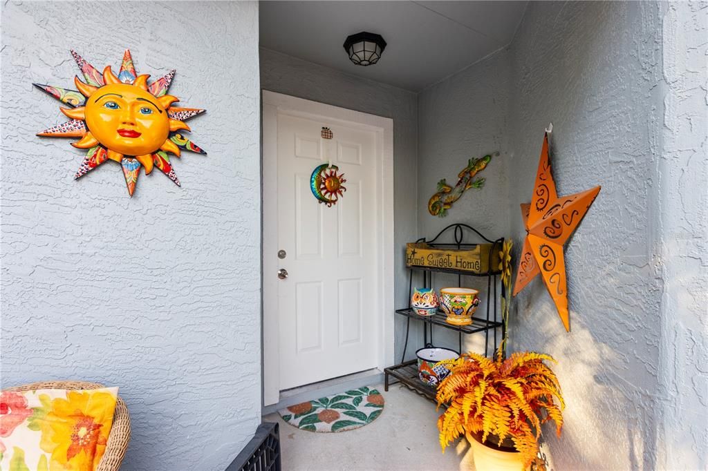 For Sale: $269,000 (3 beds, 2 baths, 1284 Square Feet)