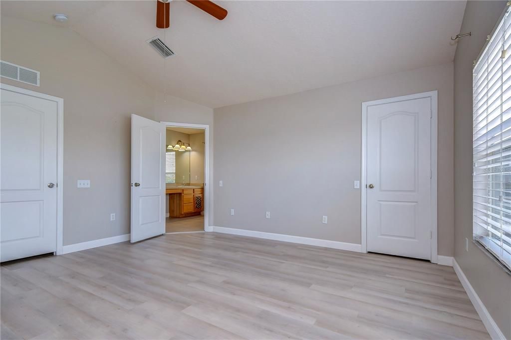 For Sale: $291,000 (3 beds, 2 baths, 1790 Square Feet)