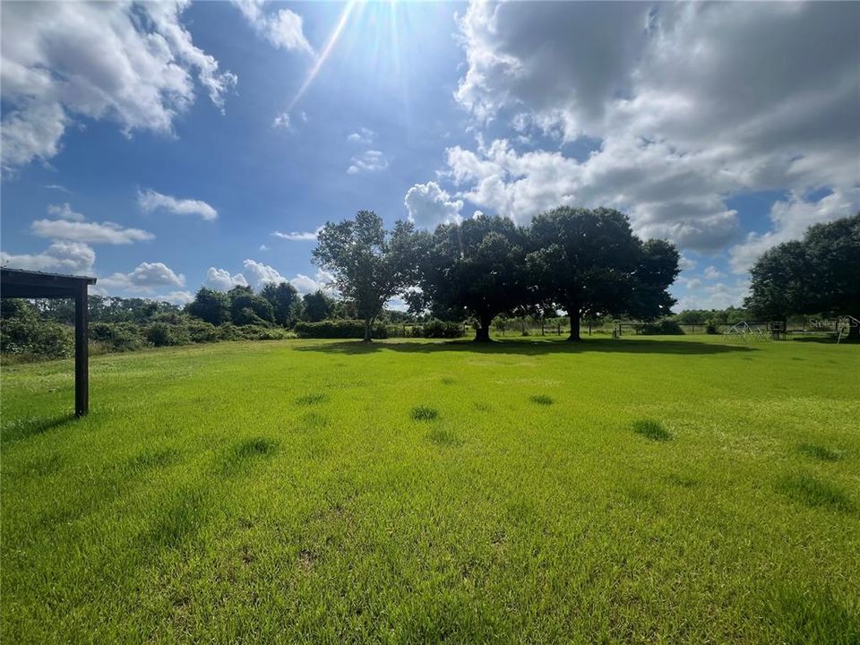 待售: $799,900 (20.00 acres)