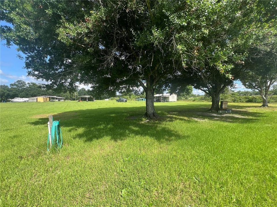 待售: $799,900 (20.00 acres)