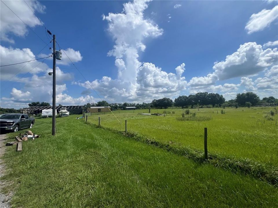 待售: $799,900 (20.00 acres)
