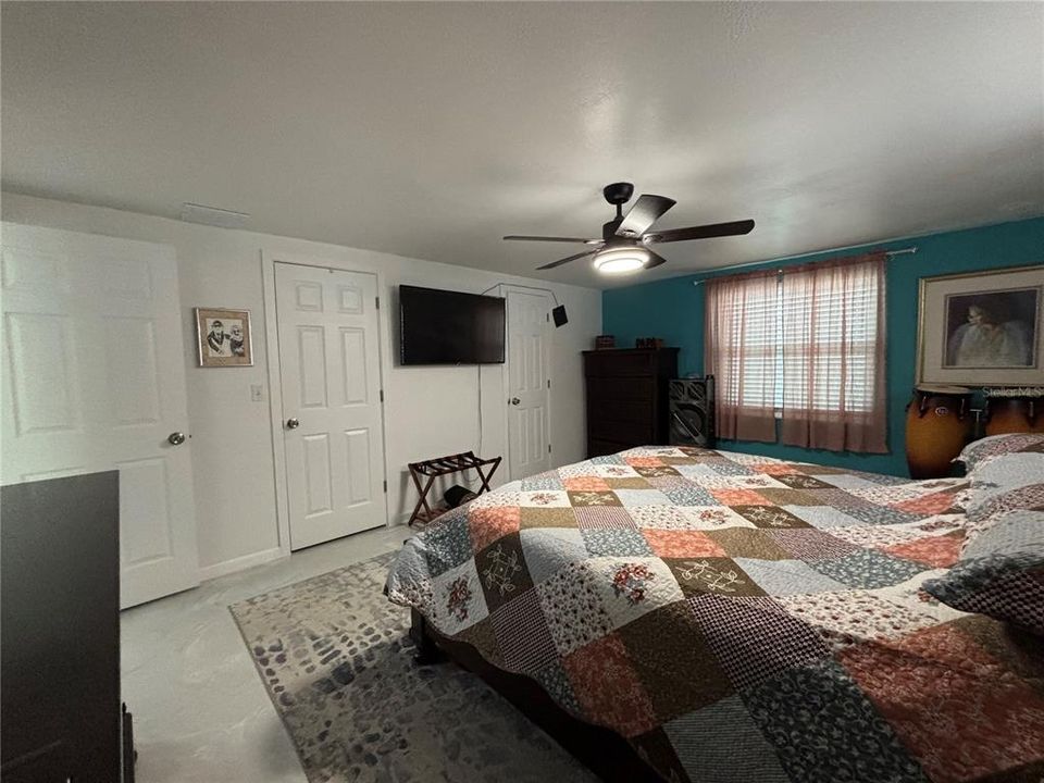 En Venta: $704,999 (3 camas, 2 baños, 1433 Pies cuadrados)