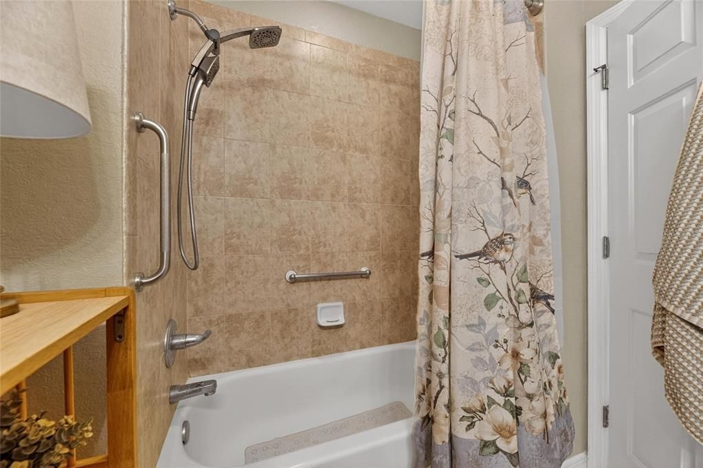 For Sale: $349,500 (3 beds, 2 baths, 1860 Square Feet)