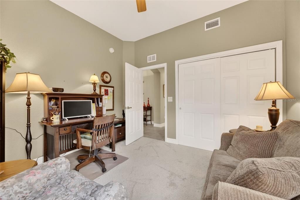 For Sale: $349,500 (3 beds, 2 baths, 1860 Square Feet)